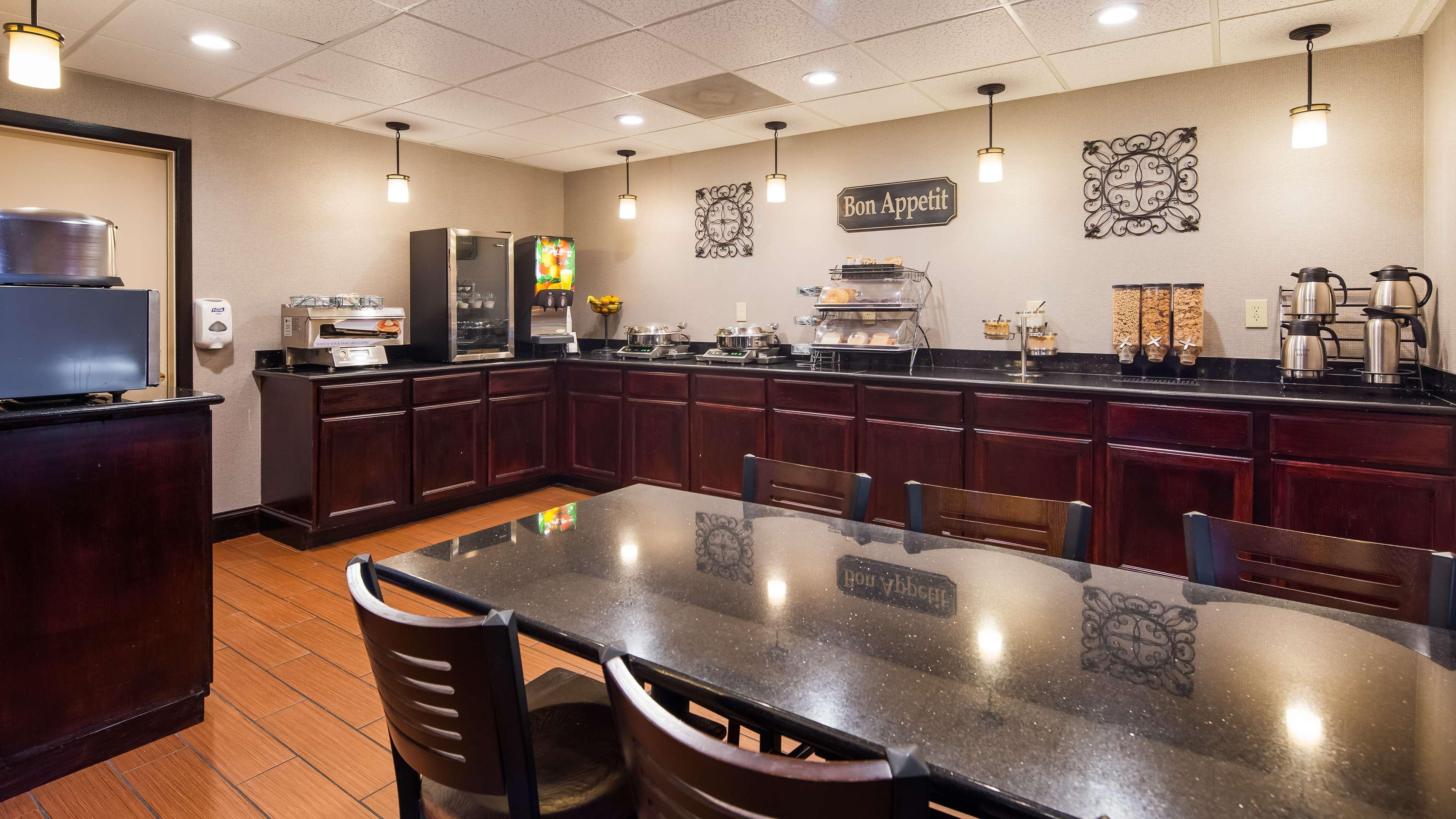 Best Western Plus Russellville Hotel & Suites Eksteriør billede