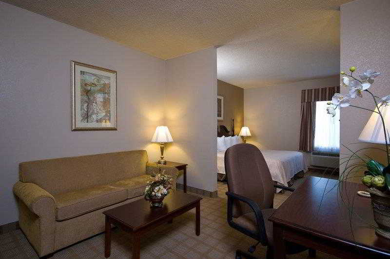Best Western Plus Russellville Hotel & Suites Værelse billede